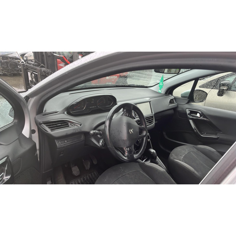 Attache ceinture avant droit PEUGEOT 208 1 Photo n°6