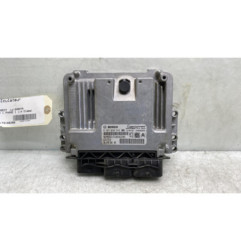 Calculateur moteur PEUGEOT 208 1