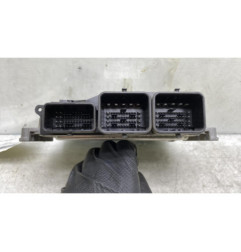Calculateur moteur PEUGEOT 208 1