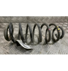 Ressort de suspension arriere droit PEUGEOT 308 1 SW
