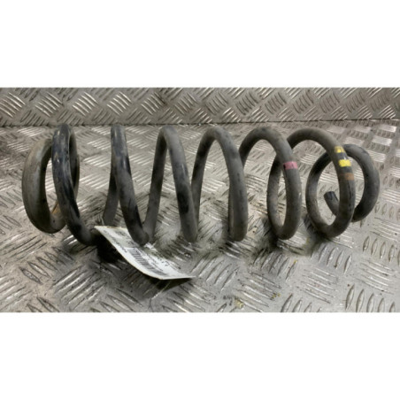Ressort de suspension arriere droit PEUGEOT 308 1 SW