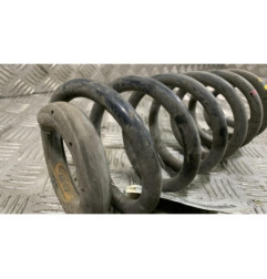 Ressort de suspension arriere droit PEUGEOT 308 1 SW