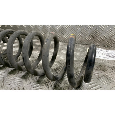 Ressort de suspension arriere gauche PEUGEOT 308 1 SW