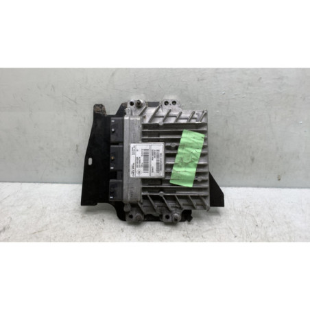 Calculateur moteur RENAULT SCENIC 3 Photo n°1