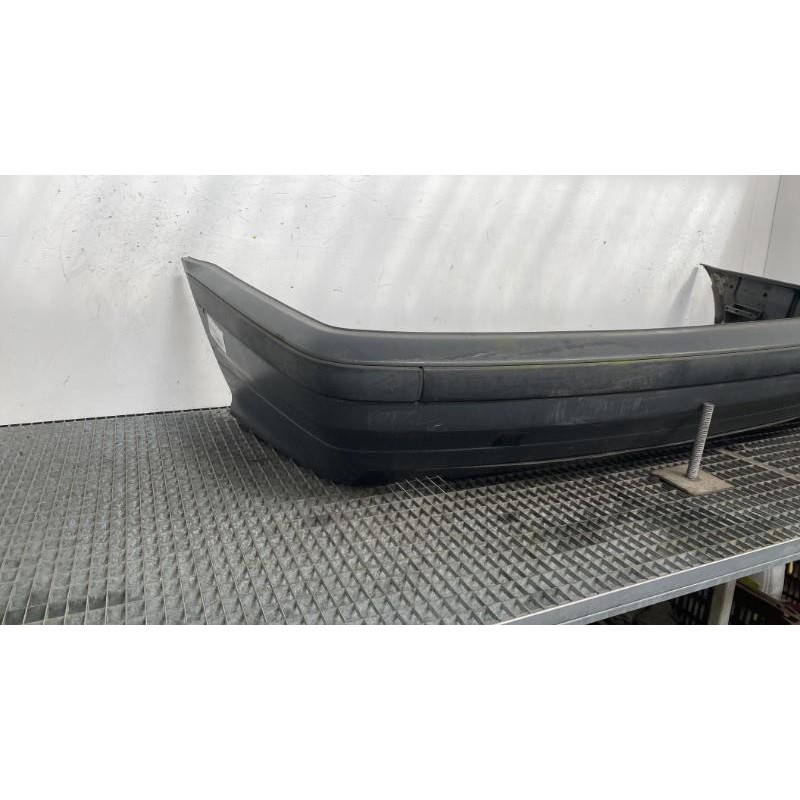 Pare choc arriere BMW SERIE 3 E36 Photo n°4
