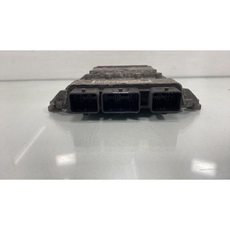 Calculateur moteur FORD FUSION Photo n°3