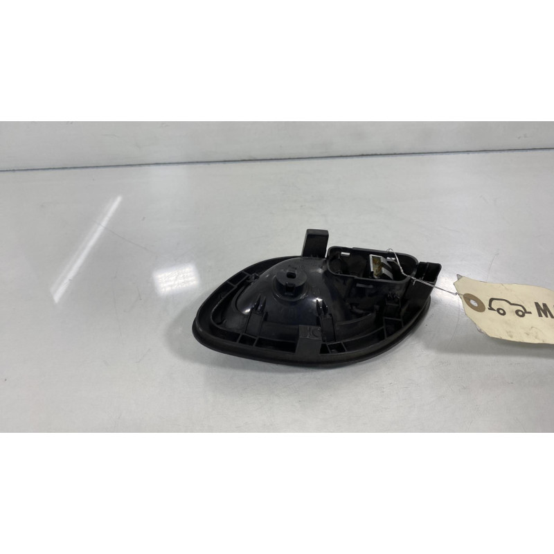 Poignee interieur arriere gauche RENAULT LAGUNA 2 Photo n°1