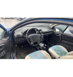 Poignee porte avant gauche OPEL TIGRA 1