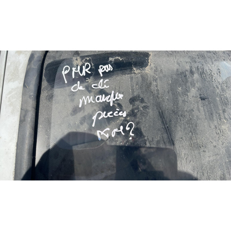 Feu arriere principal gauche (feux) OPEL CORSA B Photo n°9