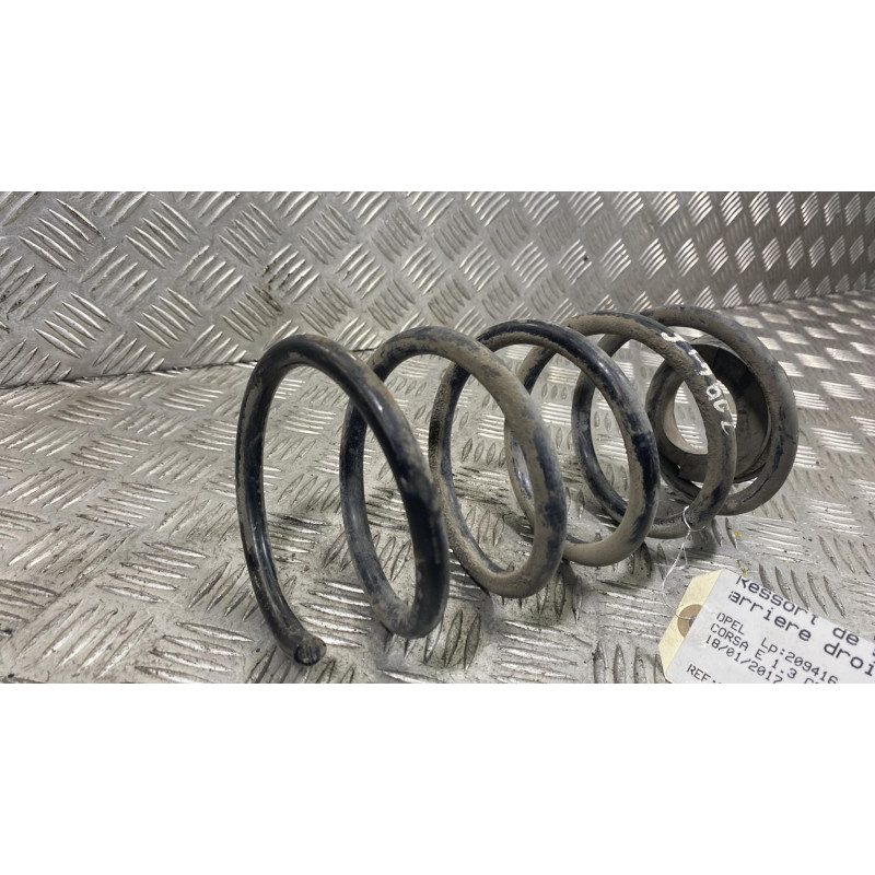 Ressort de suspension arriere droit OPEL CORSA E Photo n°2