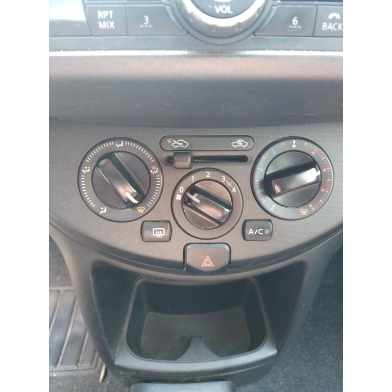 Serrure avant droit NISSAN NOTE 1 Photo n°15