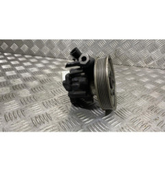 Pompe de direction AUDI A6 3 Photo n°1