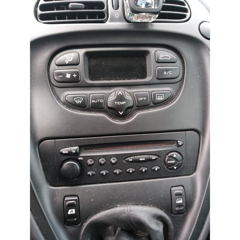 Pretensionneur de ceinture avant droit CITROEN XSARA PICASSO Photo n°7