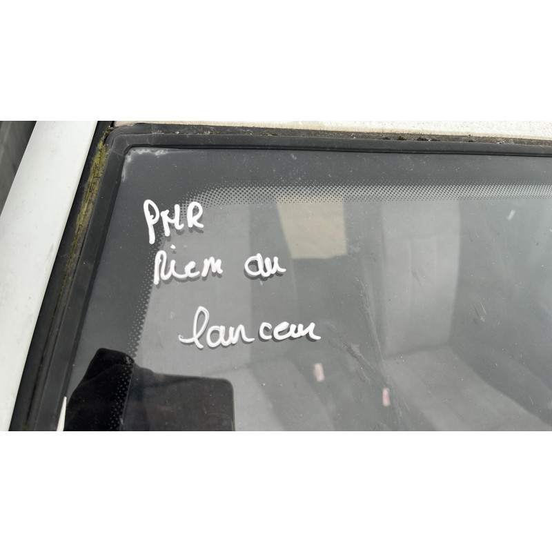 Capot PEUGEOT 405 Photo n°12
