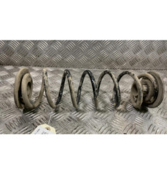 Ressort de suspension arriere droit VOLKSWAGEN GOLF 7