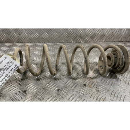 Ressort de suspension arriere gauche VOLKSWAGEN GOLF 7 Photo n°1