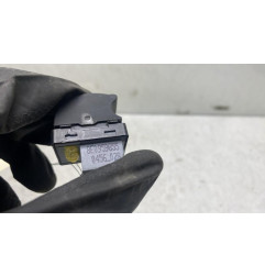 Interrupteur de leve vitre arriere gauche AUDI A4 2