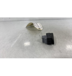 Interrupteur de leve vitre avant droit VOLKSWAGEN POLO 4
