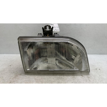 Optique avant principal droit (feux)(phare) FORD FIESTA 3