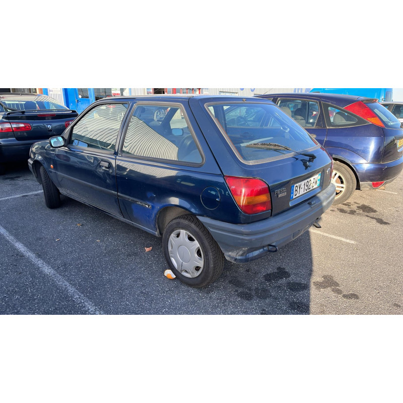 Optique avant principal droit (feux)(phare) FORD FIESTA 3 Photo n°9