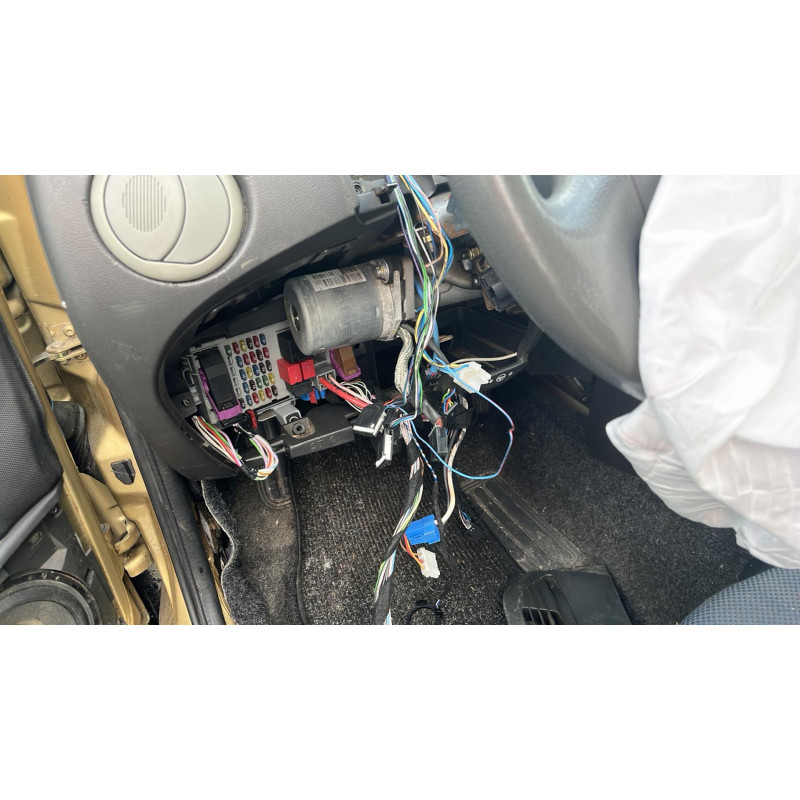 Serrure avant droit FIAT PUNTO 2 Photo n°19