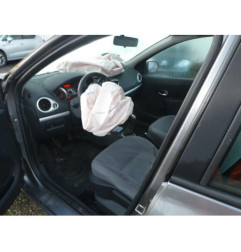 Calculateur moteur RENAULT CLIO 3