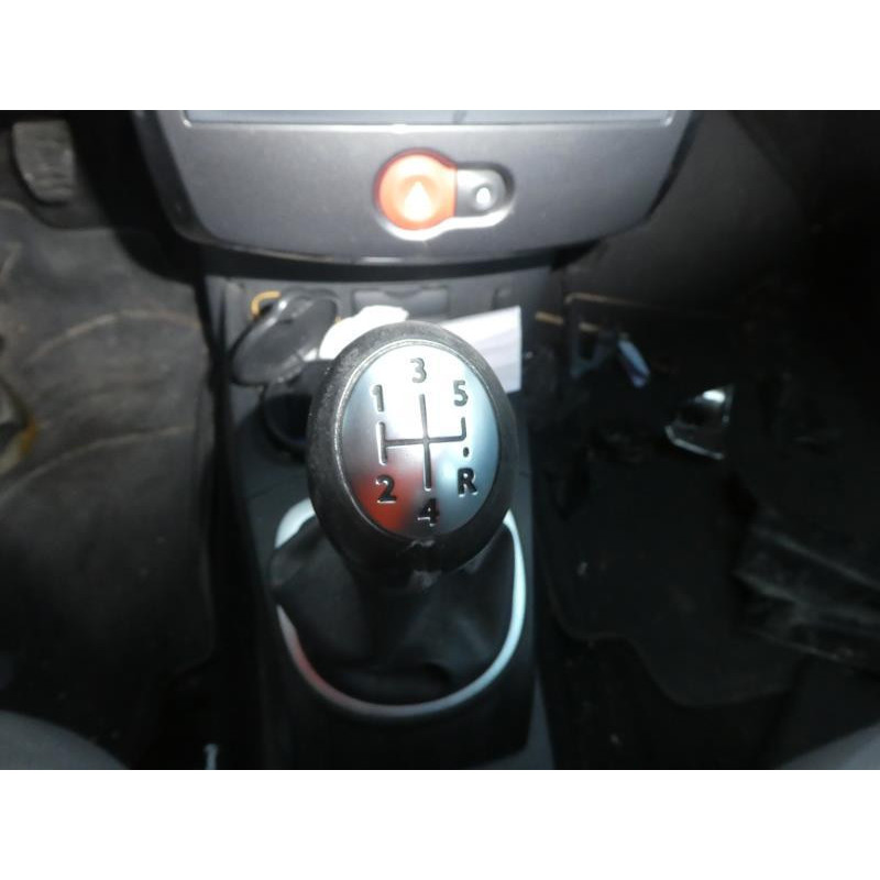 Calculateur moteur RENAULT CLIO 3 Photo n°10