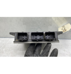 Calculateur moteur RENAULT MEGANE 2
