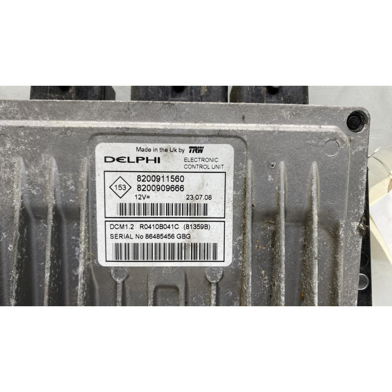 Calculateur moteur RENAULT MEGANE 2 Photo n°4
