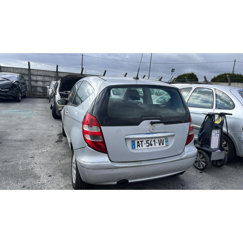 Aile avant droit MERCEDES CLASSE A 169 Photo n°7