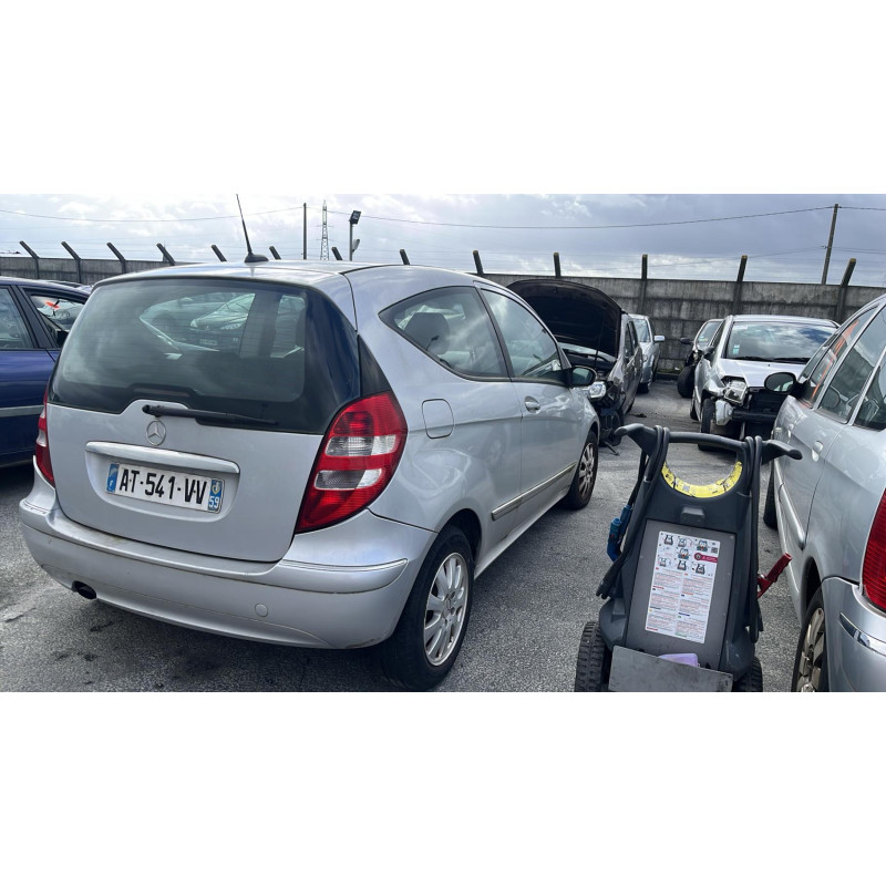 Aile avant droit MERCEDES CLASSE A 169 Photo n°9