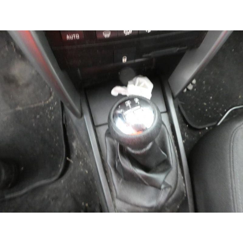 Pare choc arriere PEUGEOT 207 Photo n°15