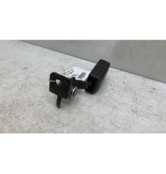 Attache ceinture arriere gauche OPEL INSIGNIA 1 Photo n°1