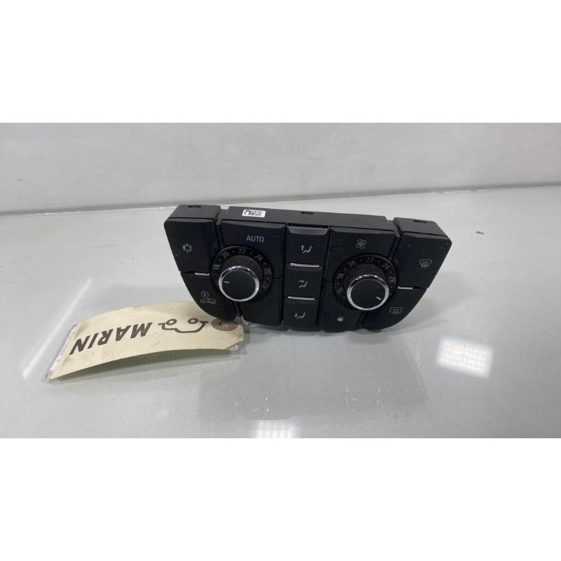 Commande chauffage OPEL ASTRA J Photo n°1
