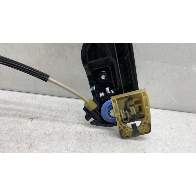 Leve vitre electrique avant droit OPEL ASTRA J Photo n°7