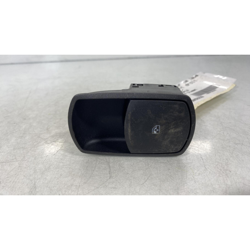 Interrupteur de leve vitre avant droit OPEL CORSA E Photo n°1