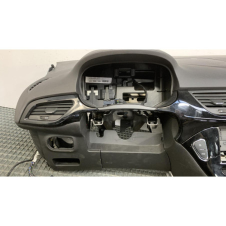 Planche de bord complete OPEL CORSA E Photo n°1