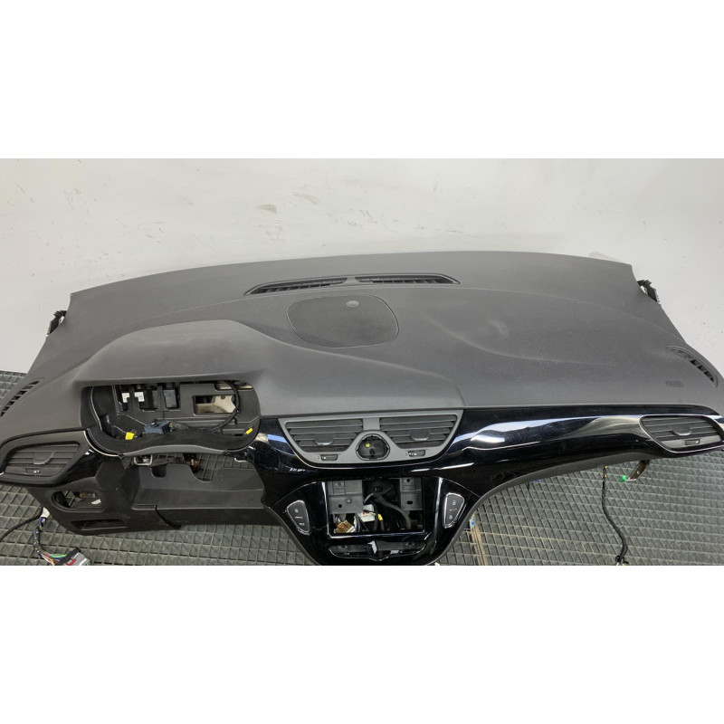 Planche de bord complete OPEL CORSA E Photo n°4