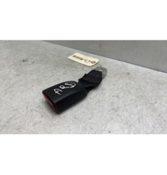 Attache ceinture arriere droit PEUGEOT 107