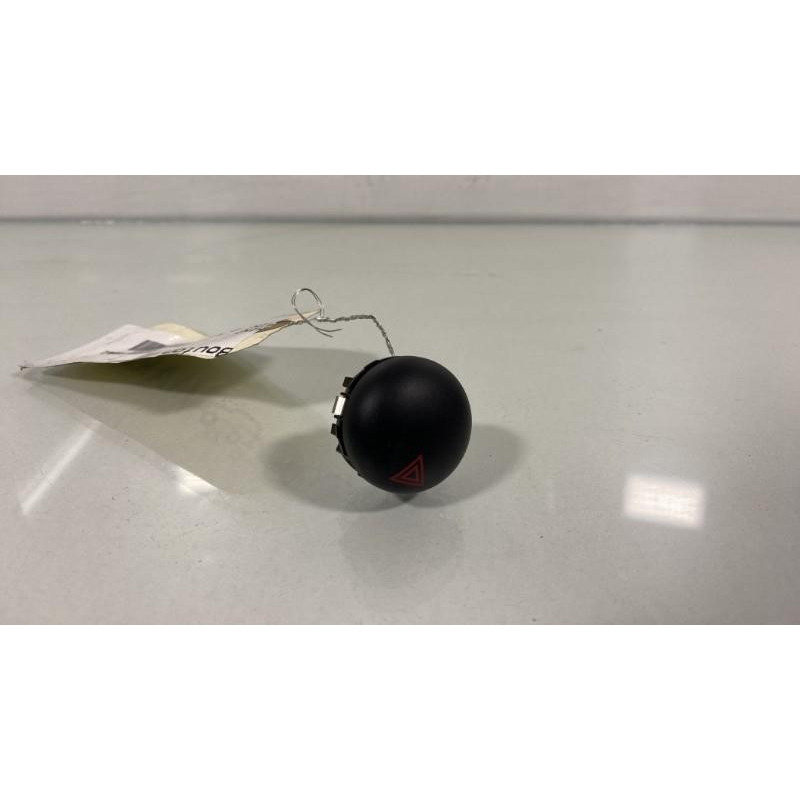 Bouton de warning MINI MINI 2 R56 Photo n°3