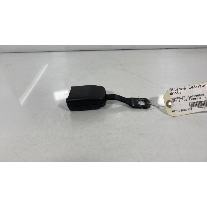 Attache ceinture avant droit CHEVROLET AVEO 1 Photo n°1