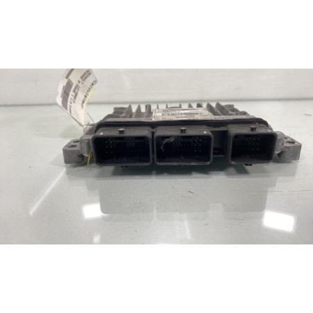 Calculateur moteur RENAULT MEGANE 3