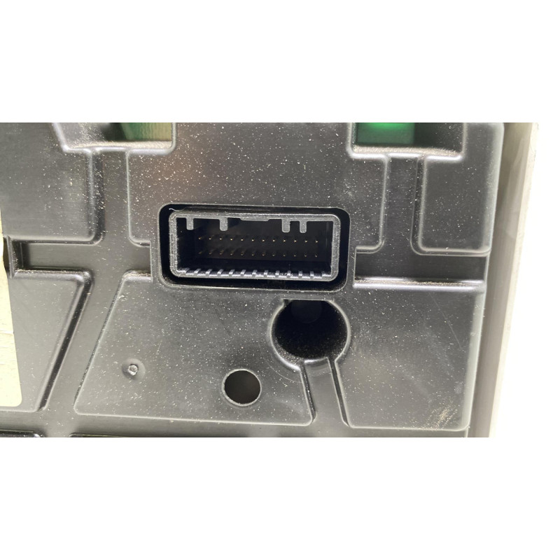 Compteur RENAULT CLIO 4 Photo n°4