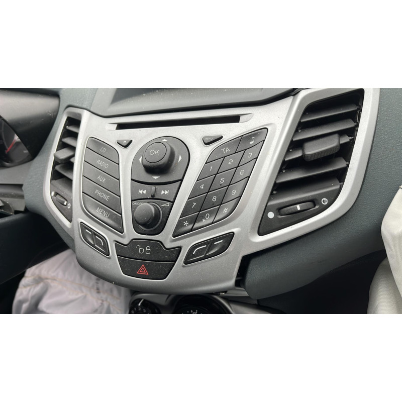 Glace retroviseur gauche FORD FIESTA 6 Photo n°4