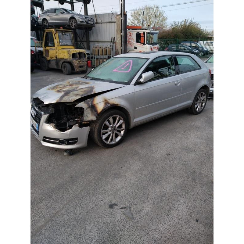 Porte avant gauche AUDI A3 2 Photo n°10