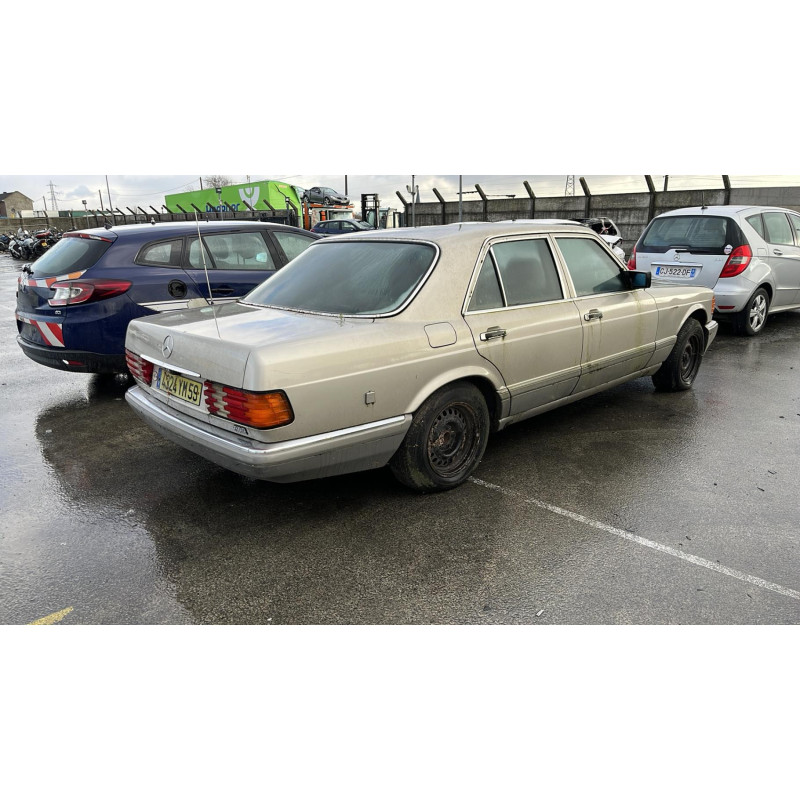 Trappe d'essence MERCEDES CLASSE S W126 Photo n°4