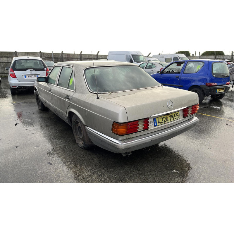 Trappe d'essence MERCEDES CLASSE S W126 Photo n°8