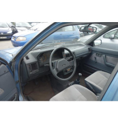 Trappe d'essence MAZDA 323 3
