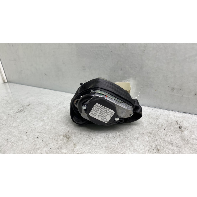 Pretensionneur de ceinture avant gauche AUDI A3 2 Photo n°2