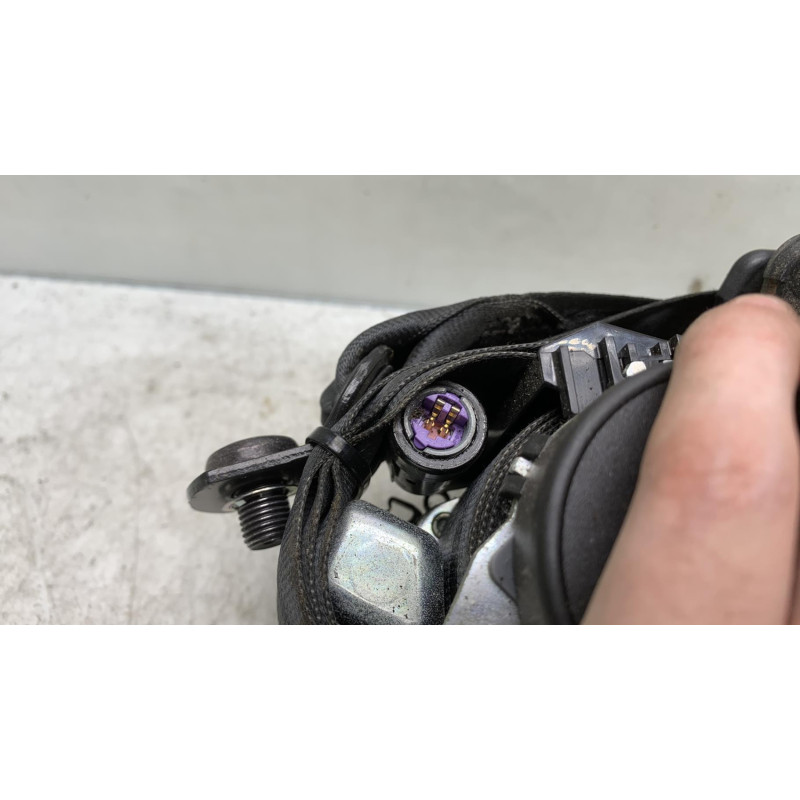 Pretensionneur de ceinture avant gauche FIAT GRANDE PUNTO Photo n°3